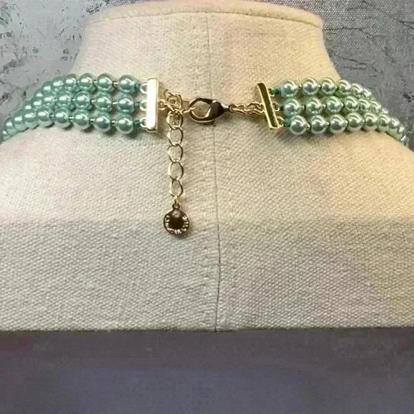 Green Glass Multi Strand Large Beaded Necklace and Bracelet Set Charter Club - Picture 3 of 6